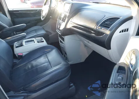 2013 Chrysler Town & Country Touring from USA, damaged, VIN 2C4RC1BG4DR742427